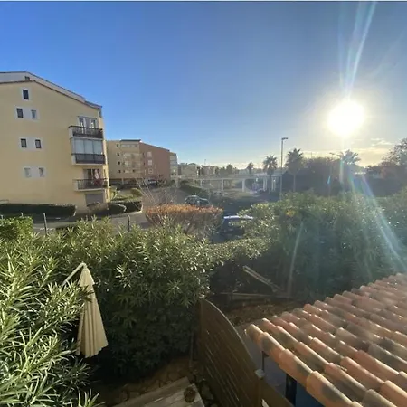 Charmant Studio Cabine Avec Parking Au Cap D'agde דירה אגדה